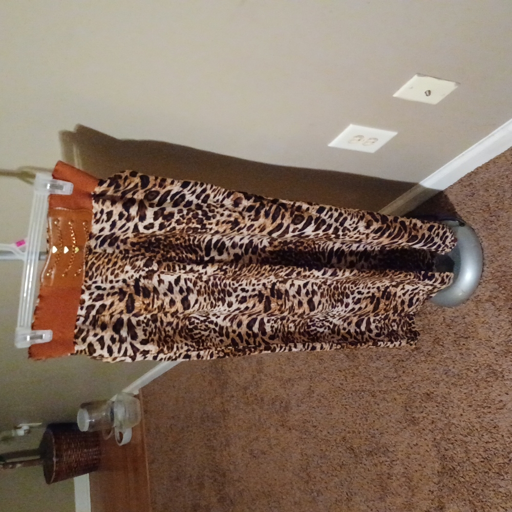 Leopard slacks, Rayon, non smoking home